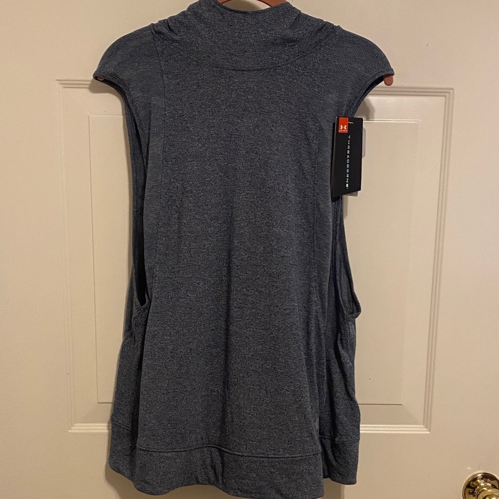 NWT Under Armour Charcoal Sleeveless Threadborne Heat-gear Top